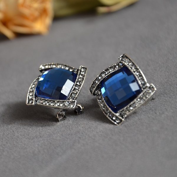 Oorknopjes met kristal blauw - Divone