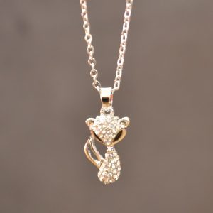 Mooie goudkleurige ketting met vosje en glimmertjes